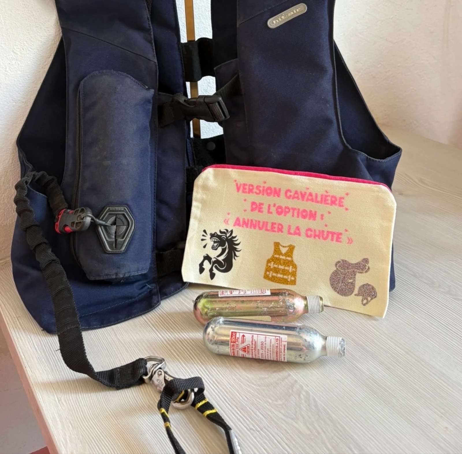 Airbag cartridge storage pouch and – Equestrian – Several models – photo 2